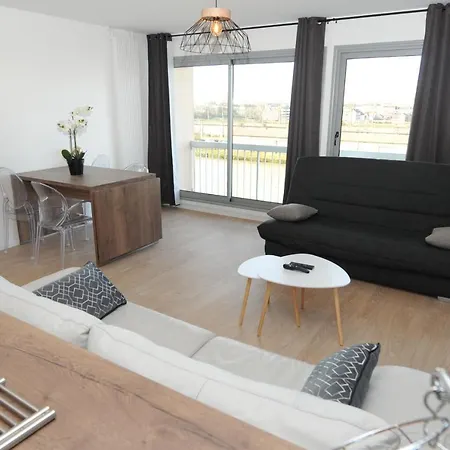 דירה Vue Cathedrale