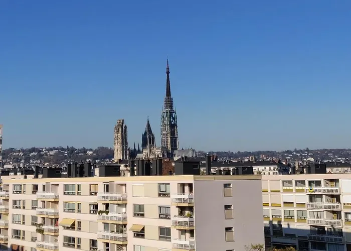 Vue Cathedrale * روان